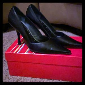 BCBG black leather heels